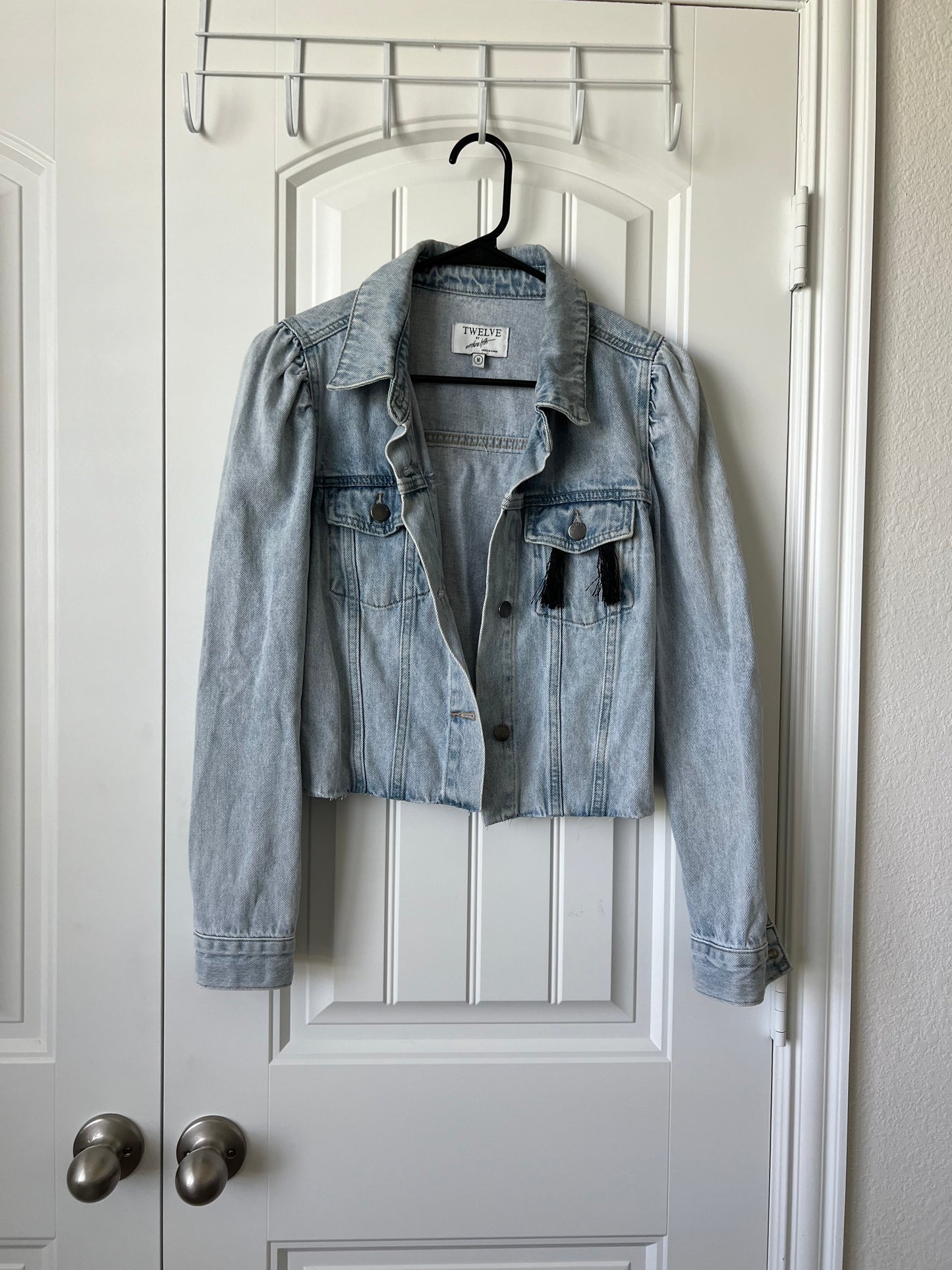 (Up)Cycled Cropped Denim Jacket