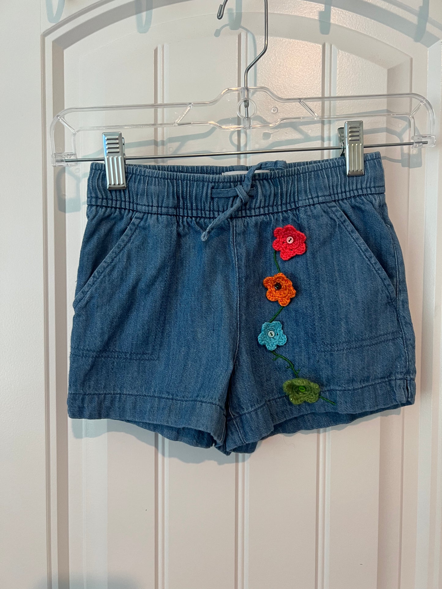 (Up) Cycled Little Girls Flowered Shorts