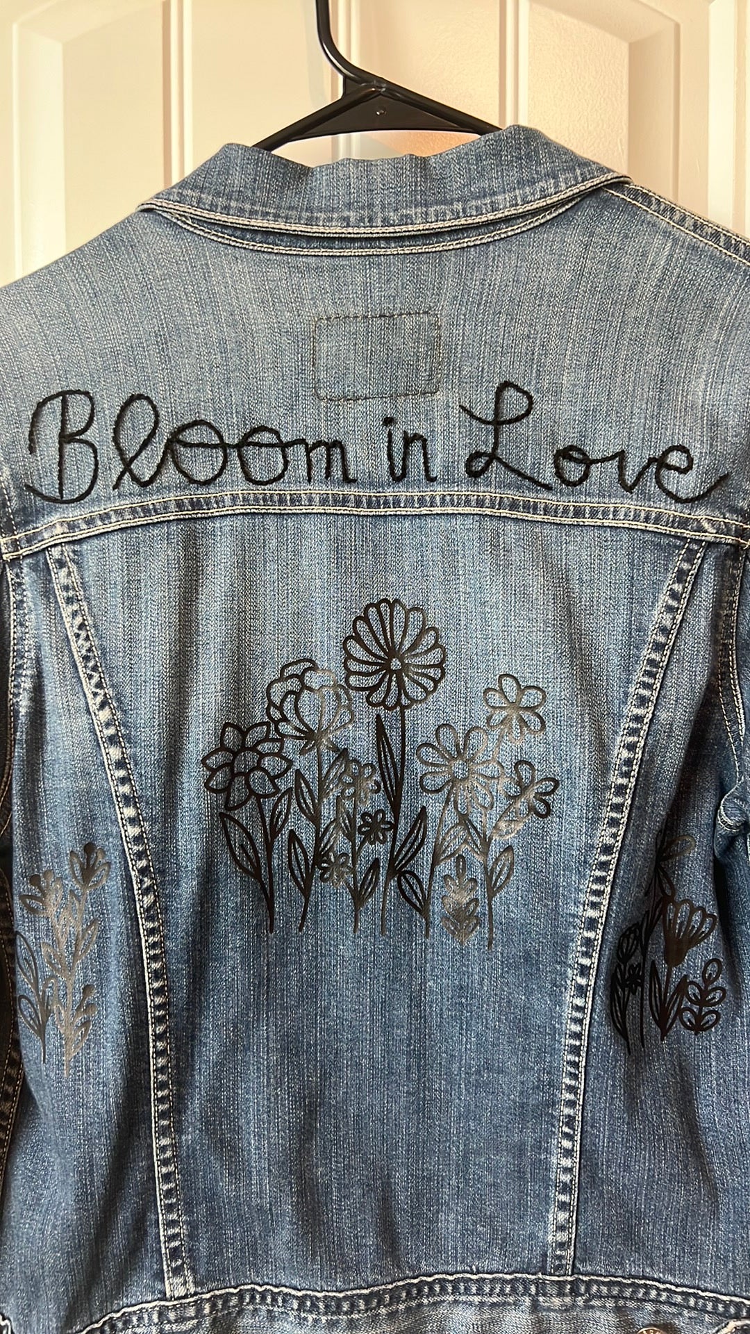 (Up)Cycled Denim Flowered Jacket with embroidery
