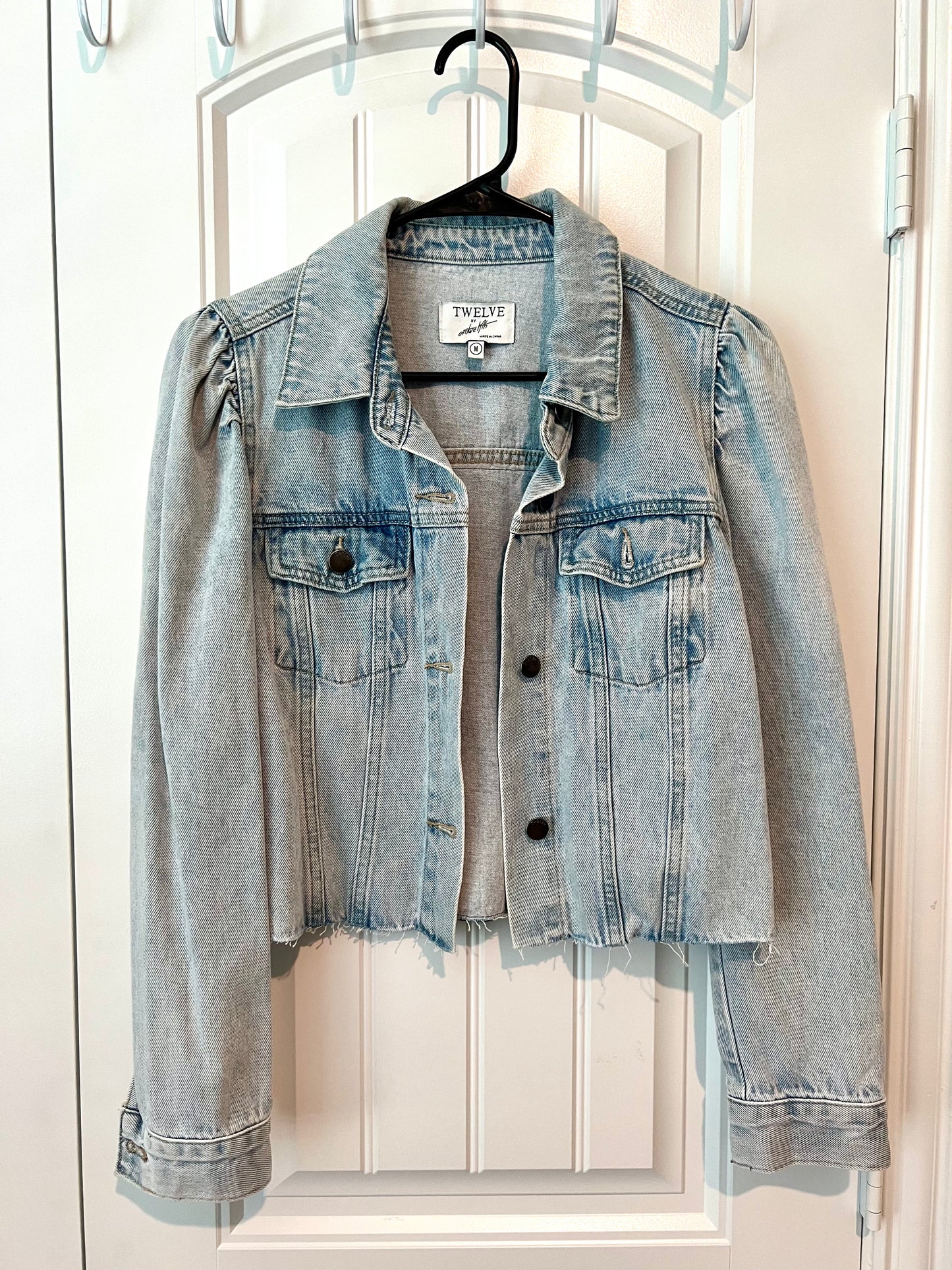(Up)Cycled Cropped Denim Jacket