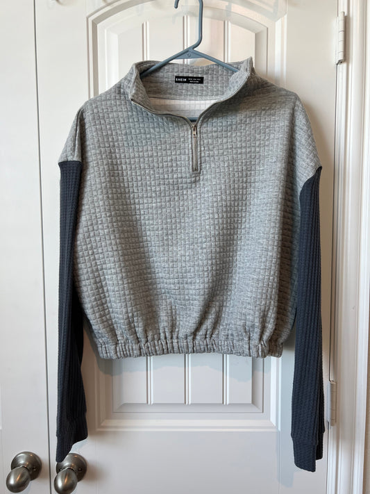 (Up) Cycled 1/2 Zip Gray Sweater