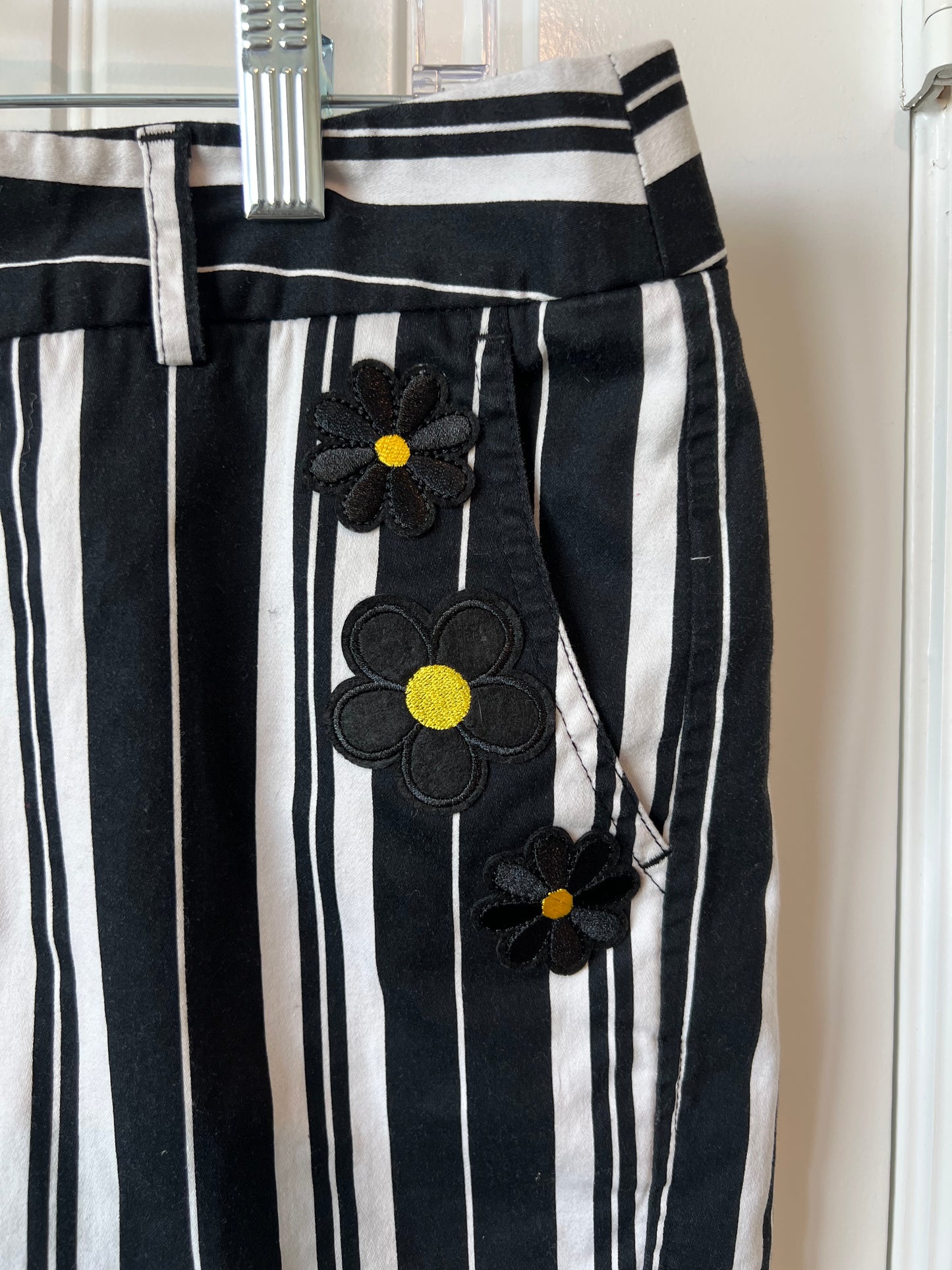 (Up) Cycled Black/White Stripped Shorts