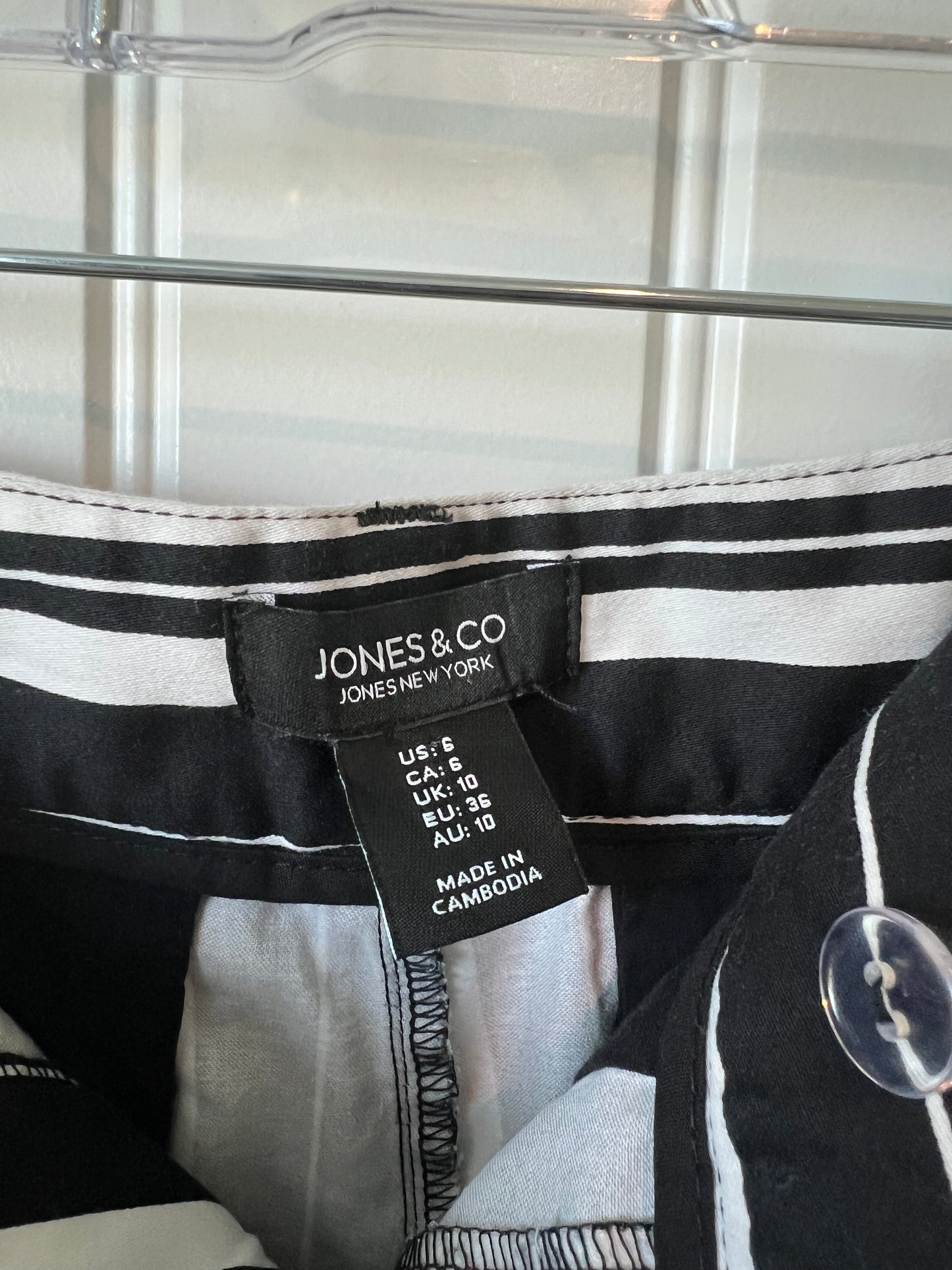 (Up) Cycled Black/White Stripped Shorts