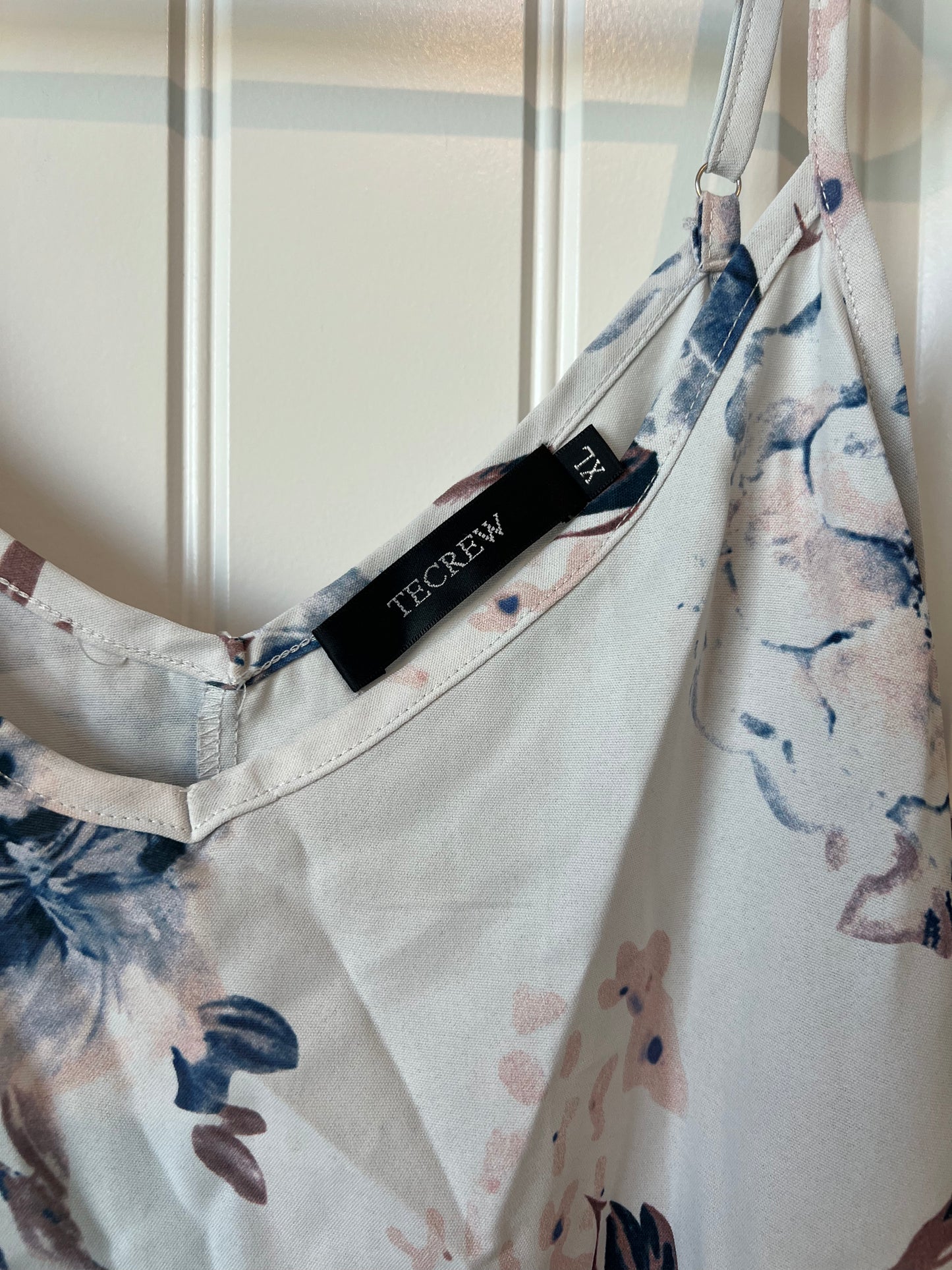 Tecrew Blue Flowers Camisole