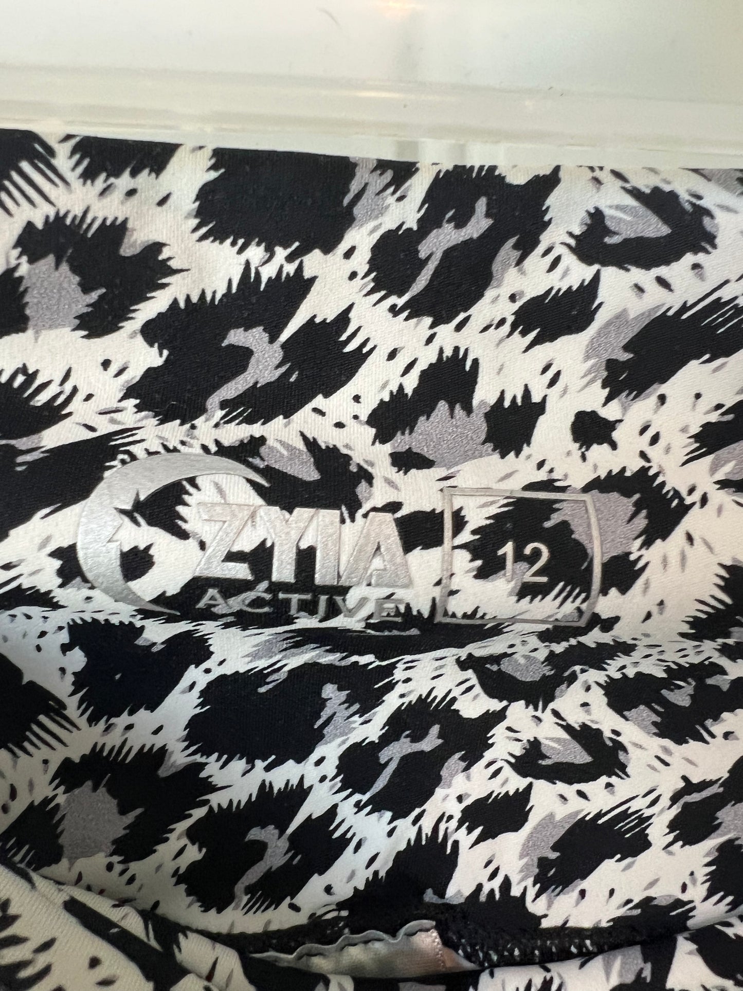 Zyia Exercise Black/Grey/White Leggings