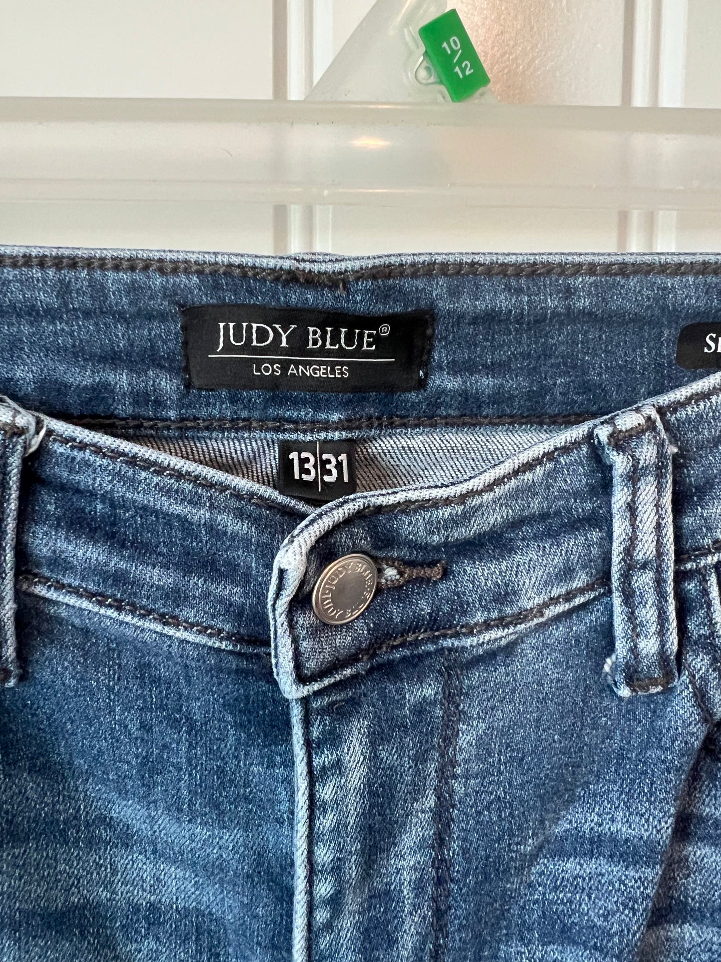Judy Blue Skinny Fit Distressed Jeans