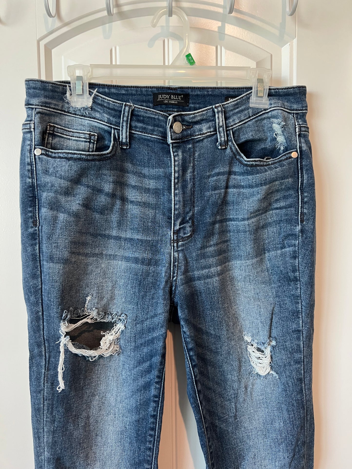 Judy Blue Skinny Fit Distressed Jeans