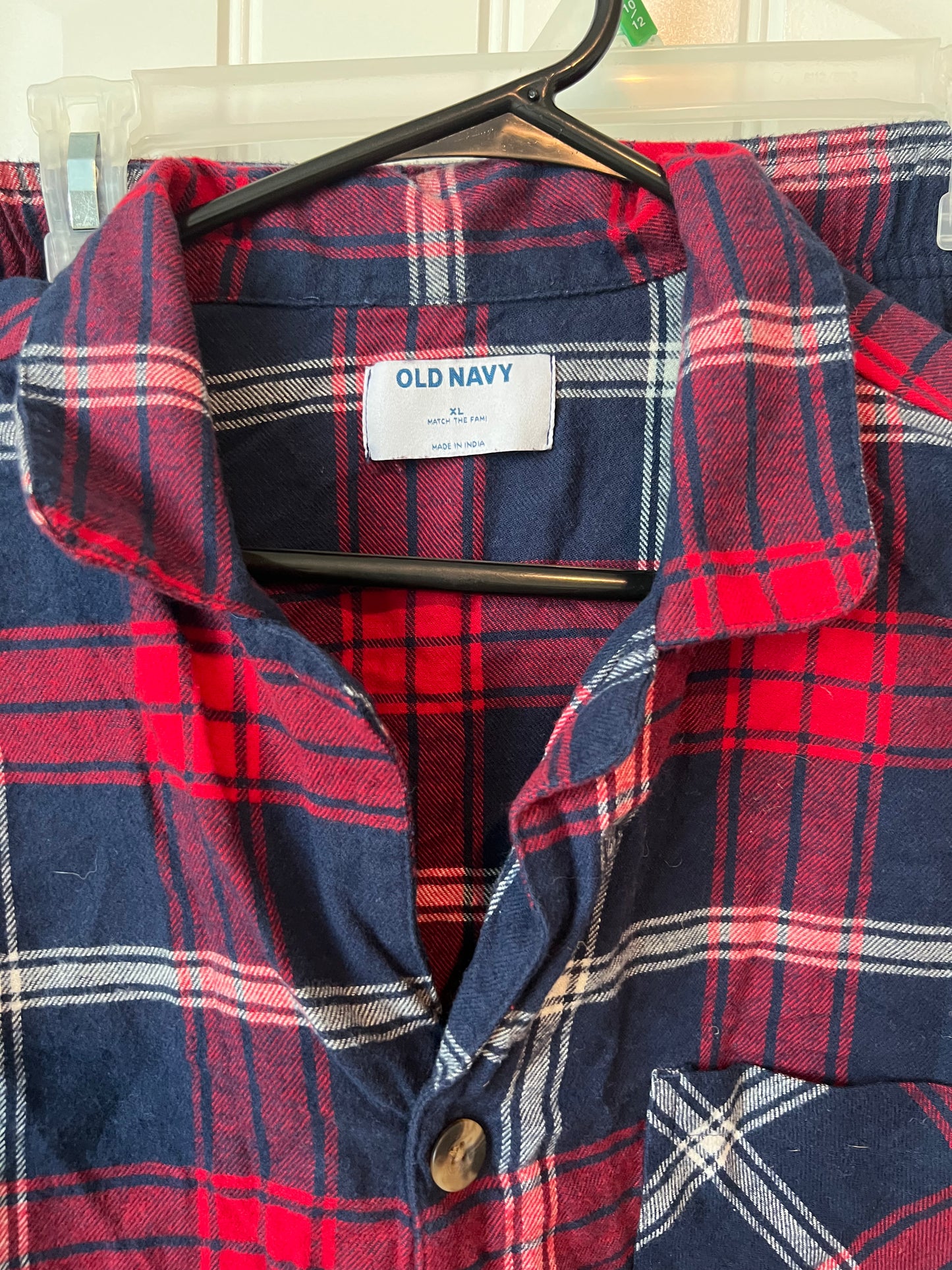Old Navy 2-piece Plaid Pajama Set