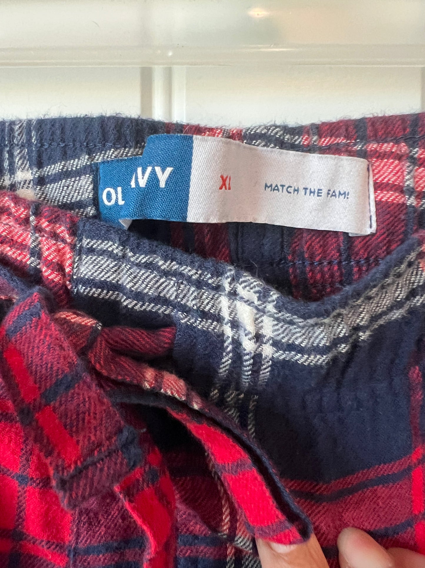 Old Navy 2-piece Plaid Pajama Set