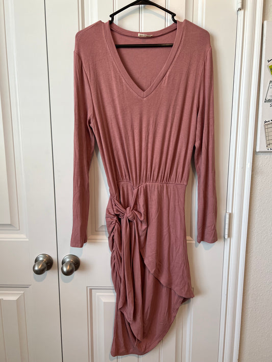 Main Strip Light Pink Long Sleeve Knit Dress