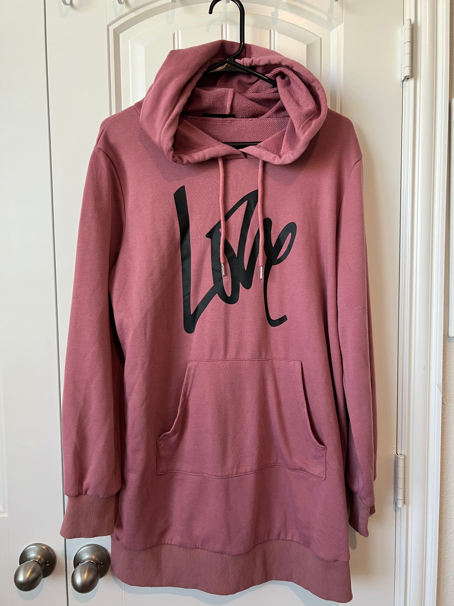 Pretty Garden "Love" Oversized Hoodie Sweatshirt